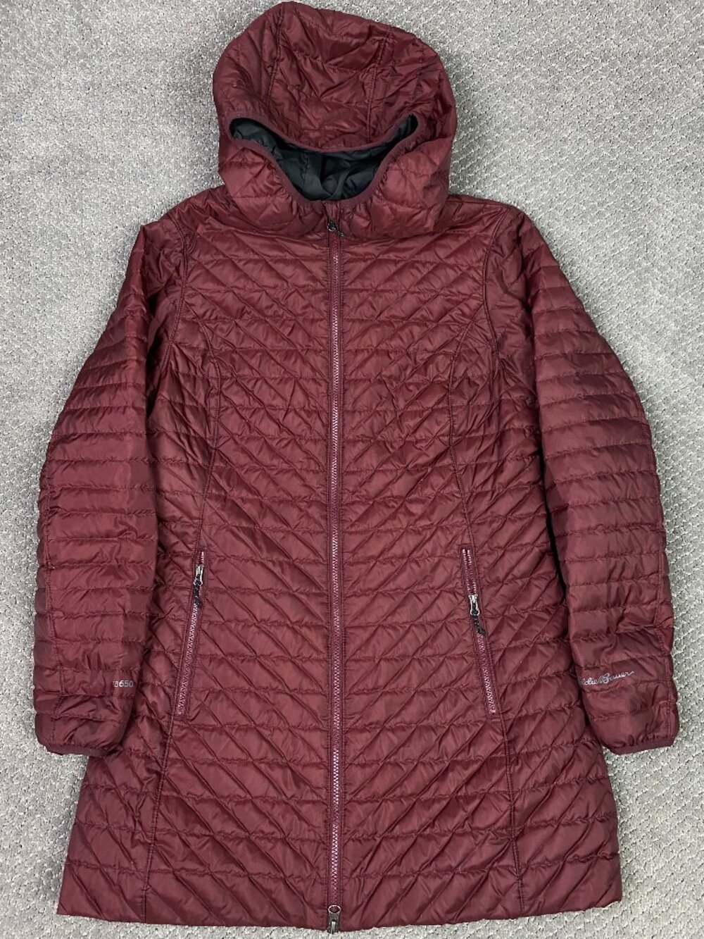 Eddie Bauer Women's EB650 Down Parka Jacket Medium Burgundy Cityscape Puffer